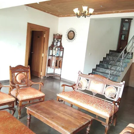Berry Hills Resort Udagamandalam Exterior photo